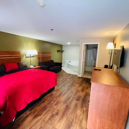 Rodeway Inn Swansea Экстерьер фото