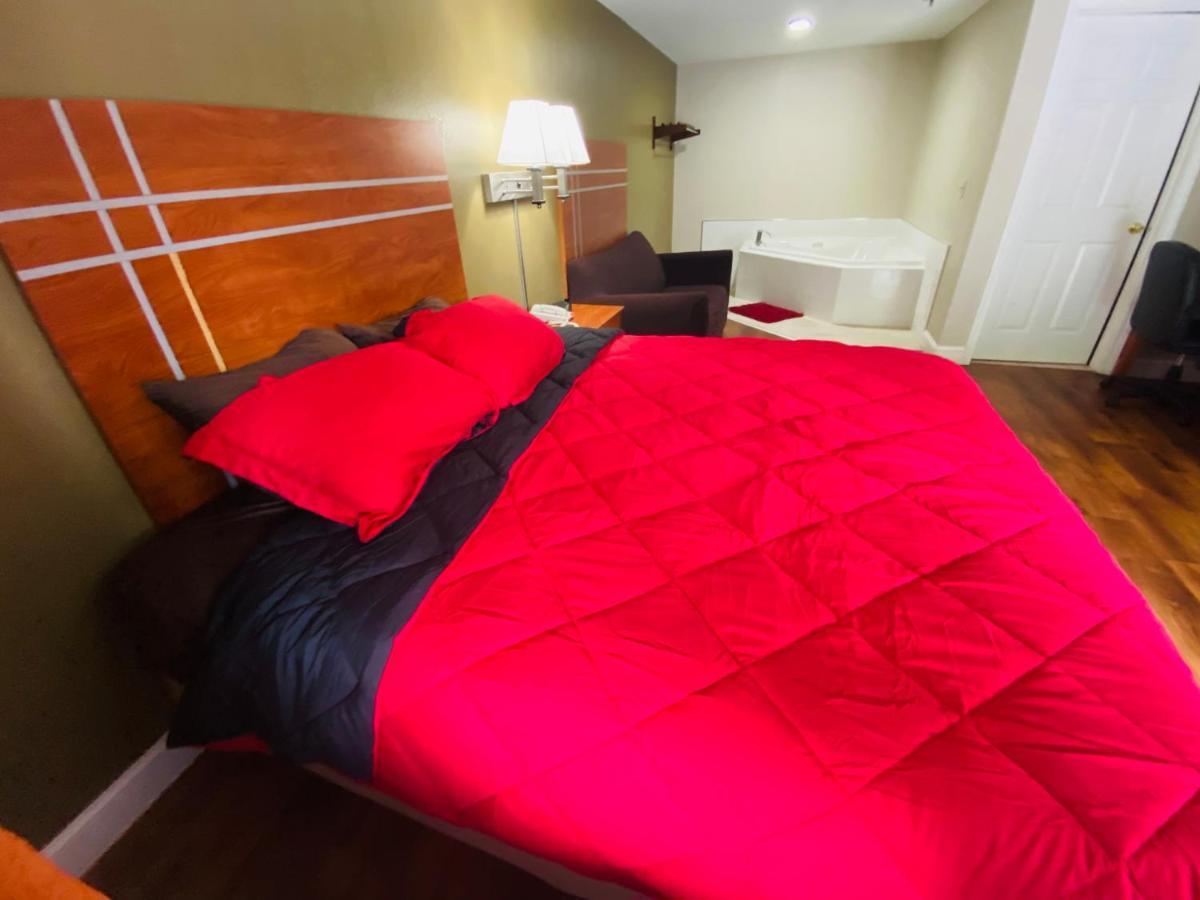 Rodeway Inn Swansea Экстерьер фото